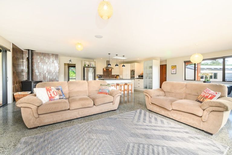 Photo of property in 49 Parrs Road, Bunnythorpe, Palmerston North, 4470