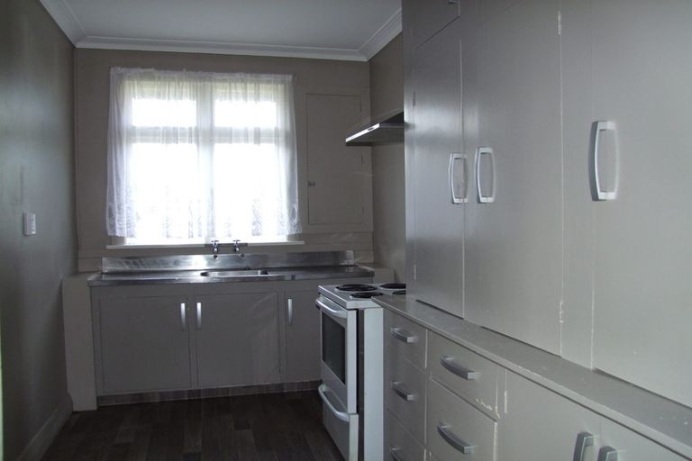 Photo of property in 9 Ossian Street, Milton, 9220