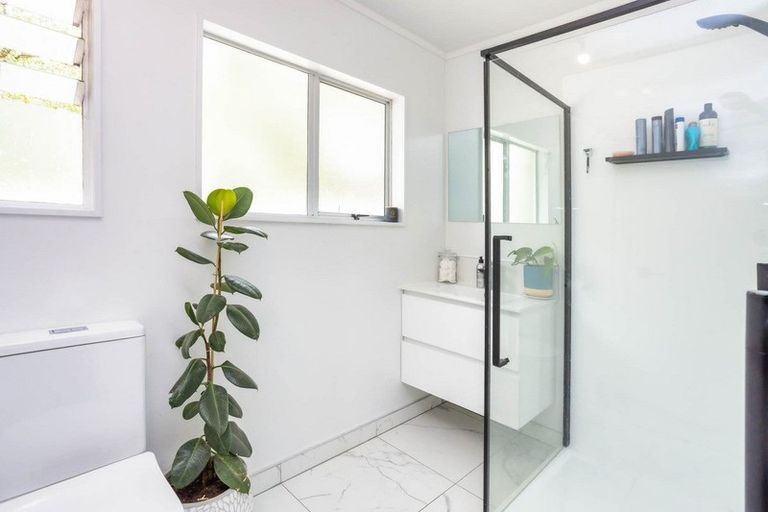 Photo of property in 175c Hibiscus Coast Highway, Red Beach, 0932