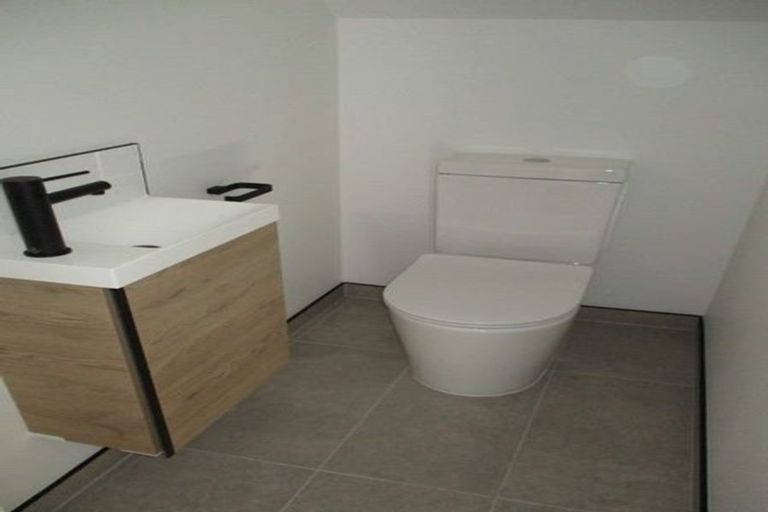 Photo of property in 121a Packe Street, Edgeware, Christchurch, 8013