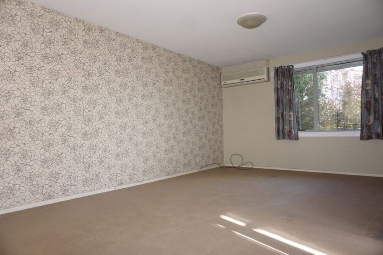 Photo of property in 2/90 Creyke Road, Ilam, Christchurch, 8041