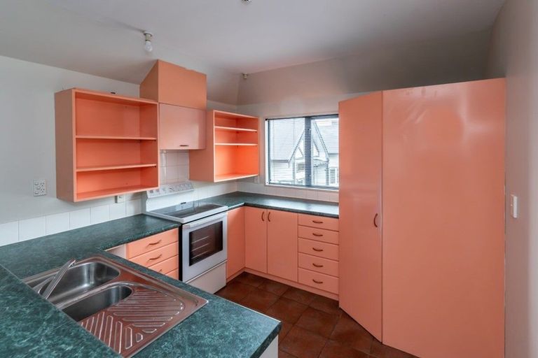 Photo of property in St Lukes Courts, 170 Peterborough Street, Christchurch Central, Christchurch, 8013