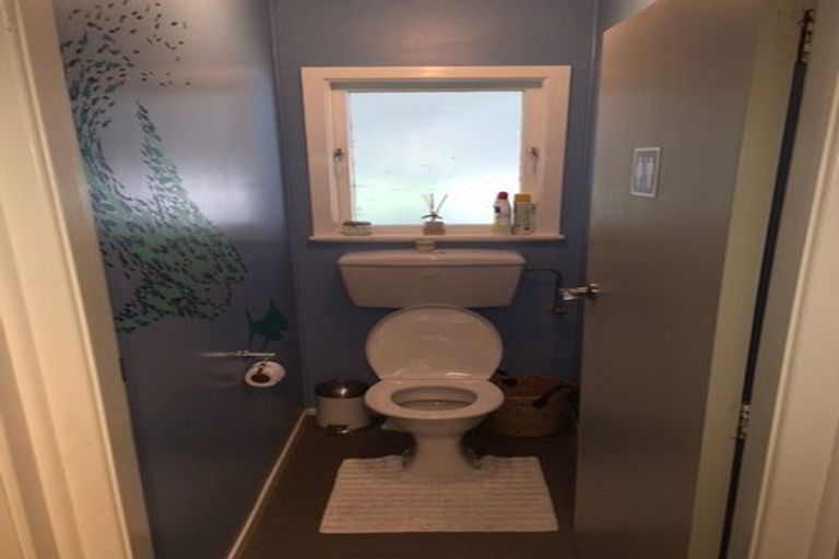 Photo of property in 42 Ayton Drive, Whitby, Porirua, 5024