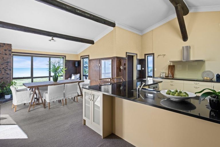 Photo of property in 73 Le Quesne Road, Bay View, Napier, 4104