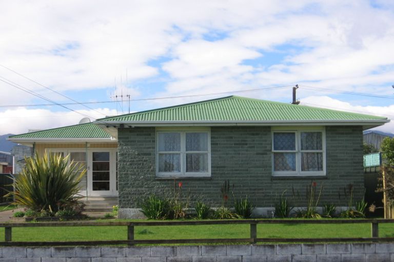 Photo of property in 7 Shamrock Street, Levin, 5510