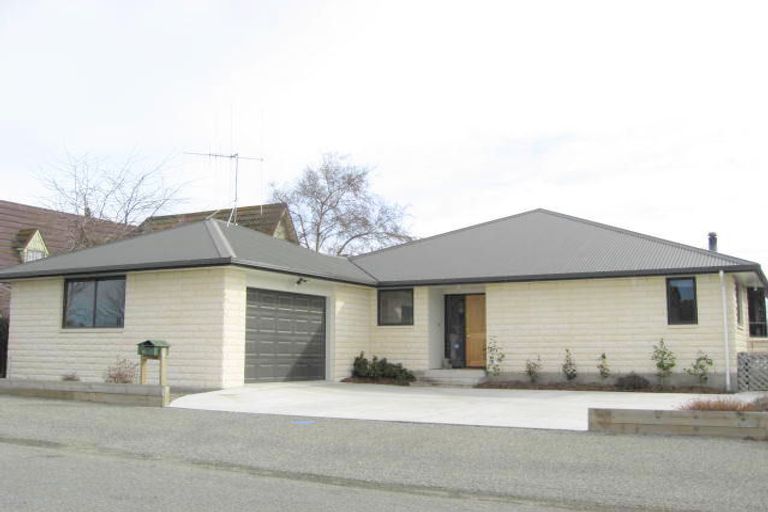 Photo of property in 16 Ayr Street, Fairlie, 7925