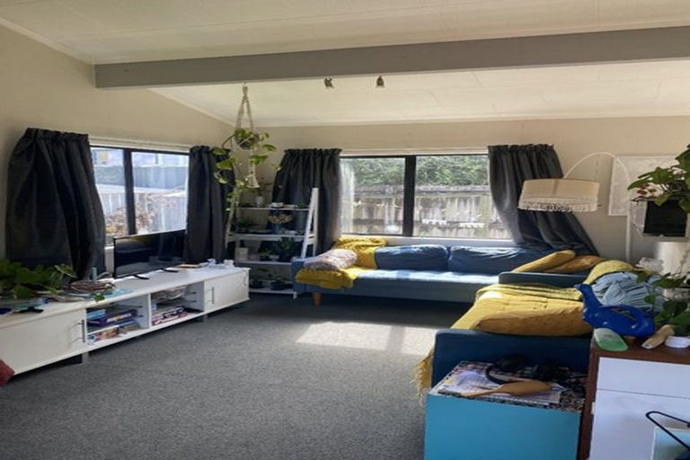 Photo of property in 44 Sandwich Road, St Andrews, Hamilton, 3200