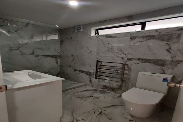 Photo of property in 180 Old Wairoa Road, Papakura, 2110