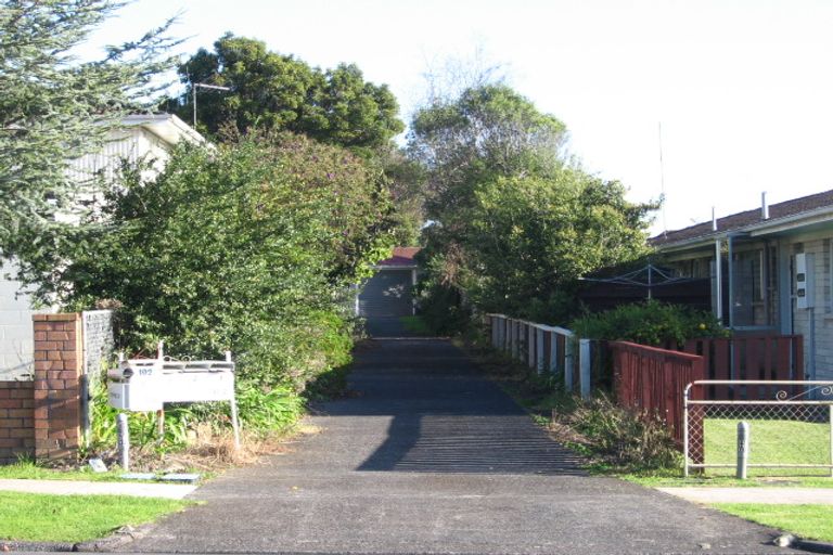 Photo of property in 2/102 Coronation Road, Papatoetoe, Auckland, 2025
