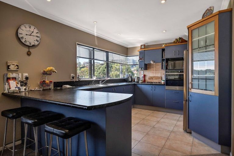 Photo of property in 30 Moulton Street, Moturoa, New Plymouth, 4310