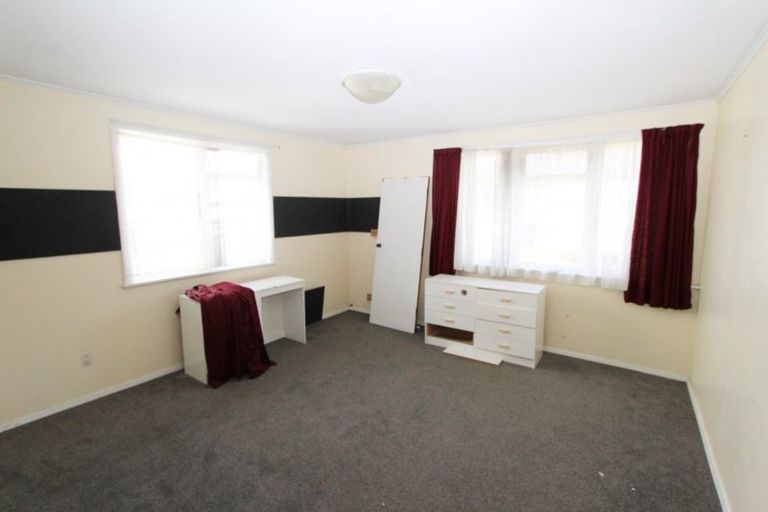 Photo of property in 163 Champion Street, Cannons Creek, Porirua, 5024