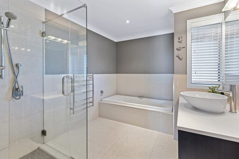 Photo of property in 8 Brighton Grove, Newstead, Hamilton, 3286