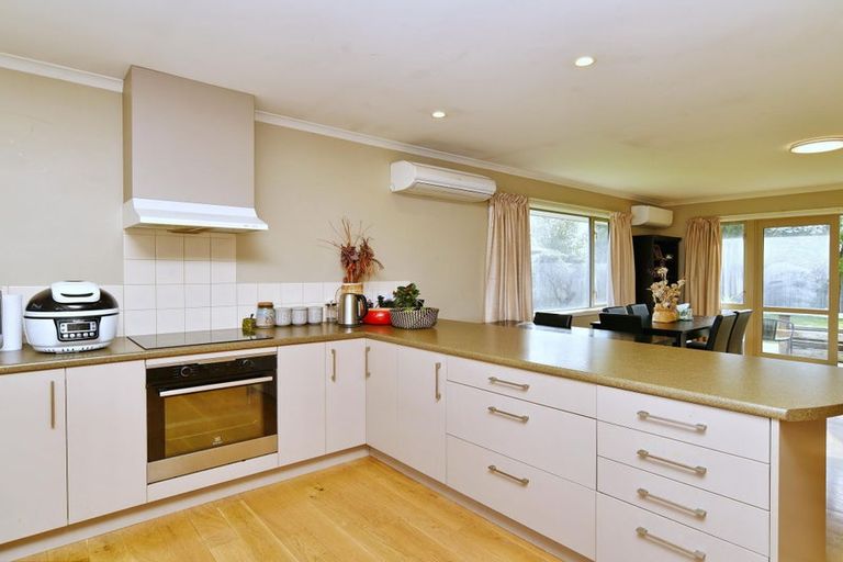 Photo of property in 41 Factory Road, Belfast, Christchurch, 8051