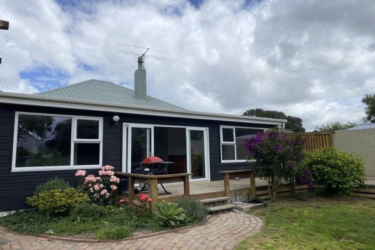 Photo of property in 75 Copeland Street, Epuni, Lower Hutt, 5011