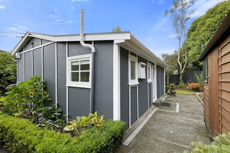 Photo of property in 106 Akatarawa Road, Birchville, Upper Hutt, 5018