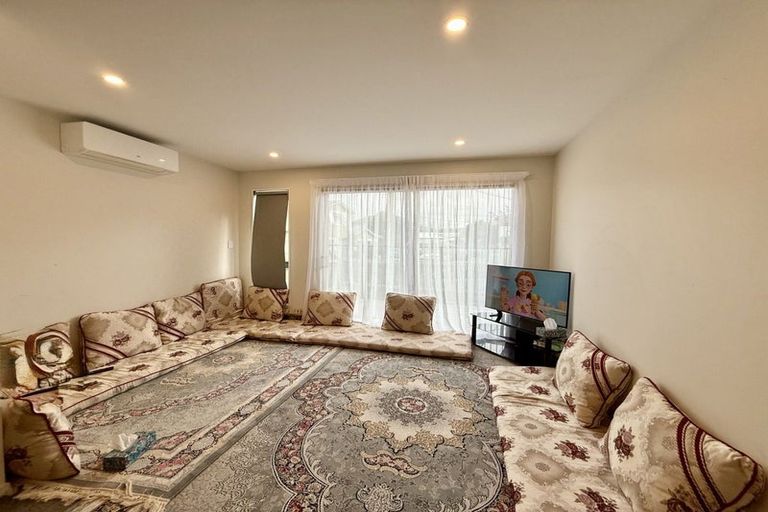 Photo of property in 1/6 Bertram Grove, Naenae, Lower Hutt, 5011