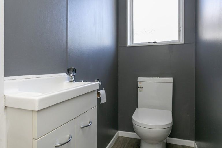 Photo of property in 2 Arthur Crescent, Hilltop, Taupo, 3330