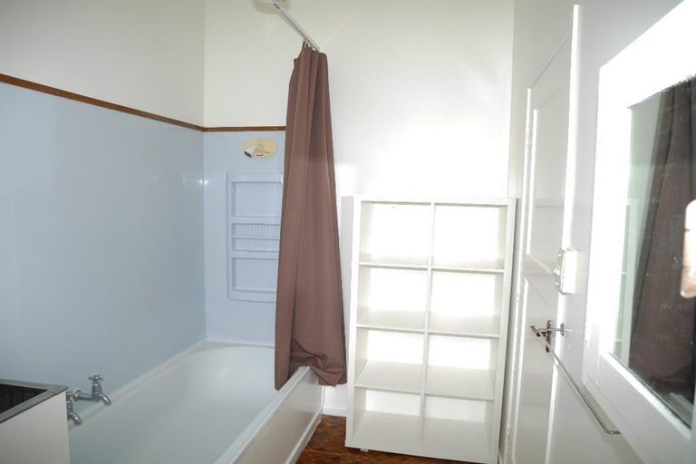 Photo of property in 19 Hiropi Street, Newtown, Wellington, 6021