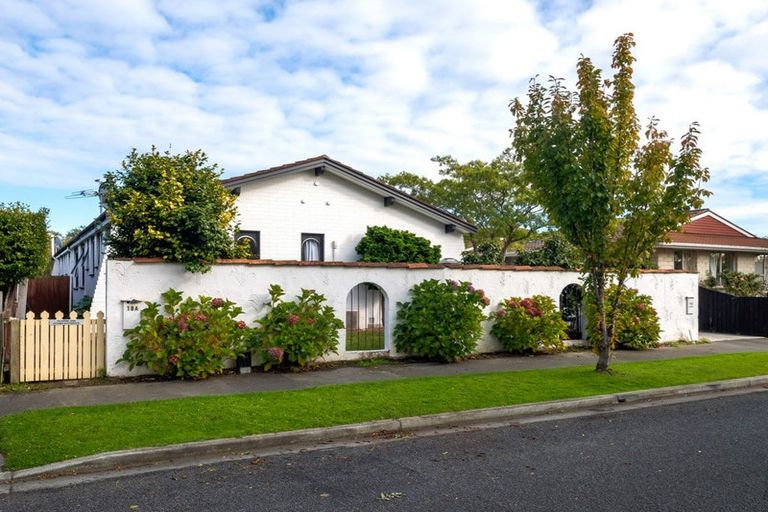 Photo of property in 1/18 Heaphy Place, Casebrook, Christchurch, 8051