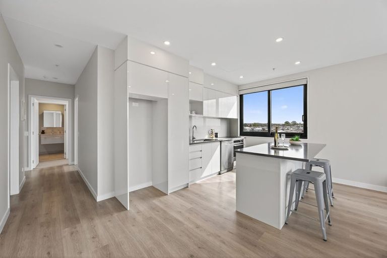 Photo of property in 502/57 Mapou Road, Hobsonville, Auckland, 0616