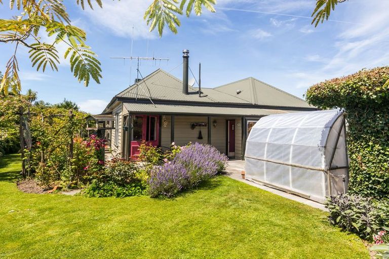 Photo of property in 8 Fergusson Street, Geraldine, 7930