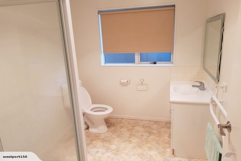 Photo of property in Rivertown Villas, 150 Williams Street, Kaiapoi, 7630