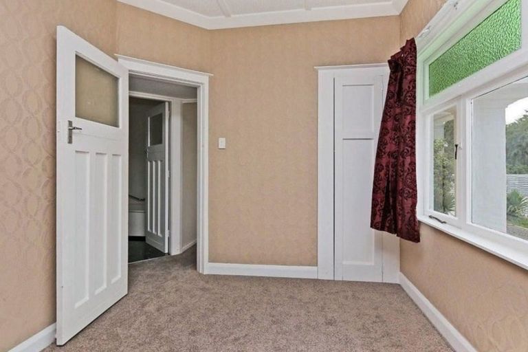 Photo of property in 512 Eastbourne Street East, Hastings, 4122