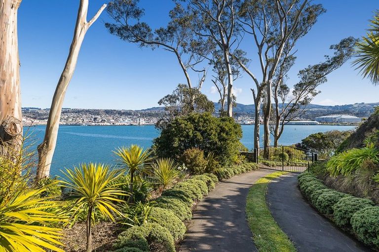 Photo of property in 33 Doon Street, Vauxhall, Dunedin, 9013