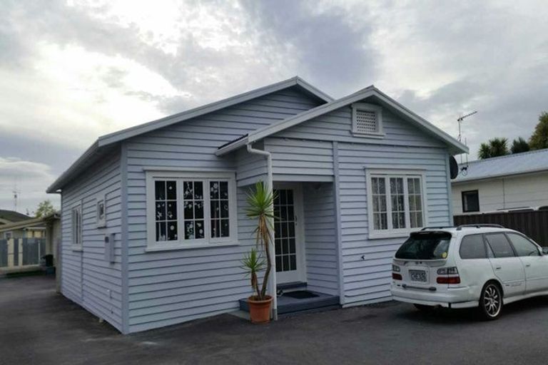 Photo of property in 117 Avalon Drive, Nawton, Hamilton, 3200