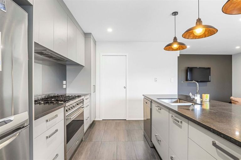 Photo of property in 9 Mana Drive, Baverstock, Hamilton, 3200