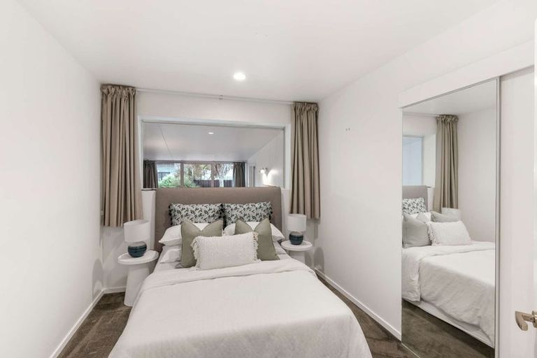 Photo of property in 16 Cottonwood Street, Parklands, Christchurch, 8083