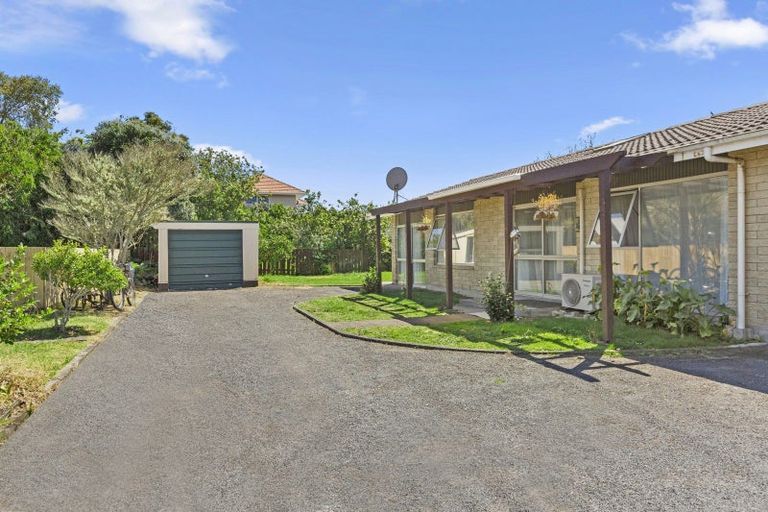 Photo of property in 14 John Street, Raglan, 3225