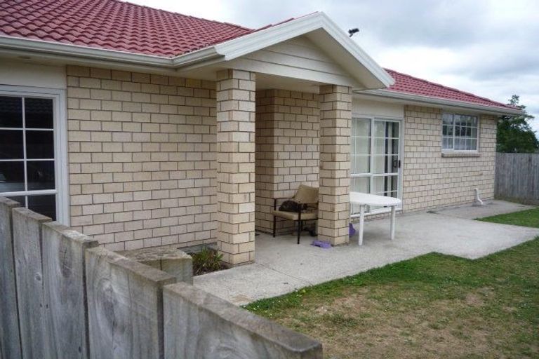 Photo of property in 197 Keri Vista Rise, Papakura, 2110