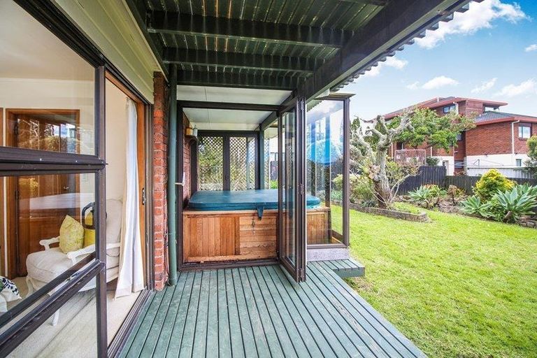 Photo of property in 56 Cockle Bay Road, Cockle Bay, Auckland, 2014