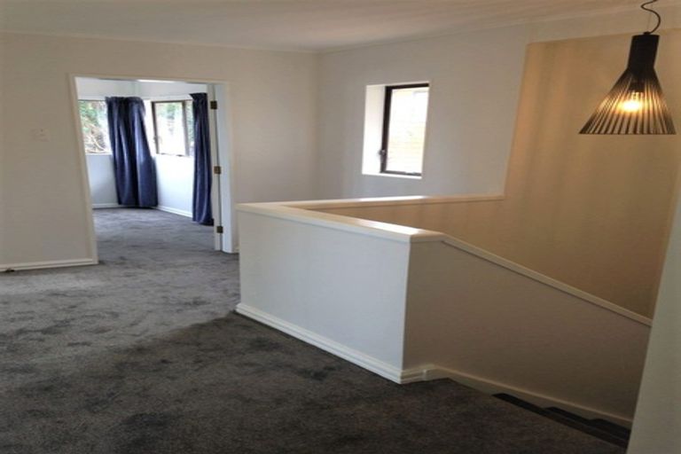 Photo of property in 112 Weka Street, Miramar, Wellington, 6022