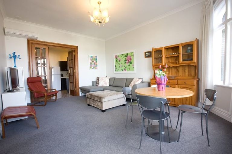 Photo of property in 2/10 Orchard Street, Wadestown, Wellington, 6012