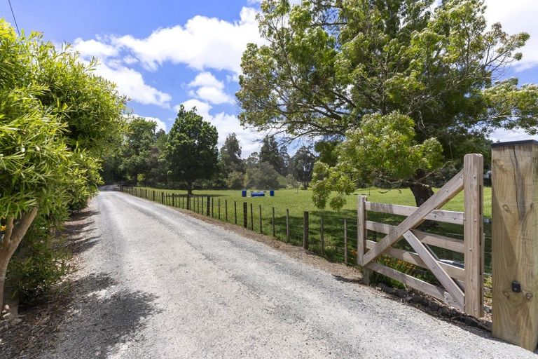 Photo of property in 196 Blackbridge Road, Dairy Flat, Albany, 0794