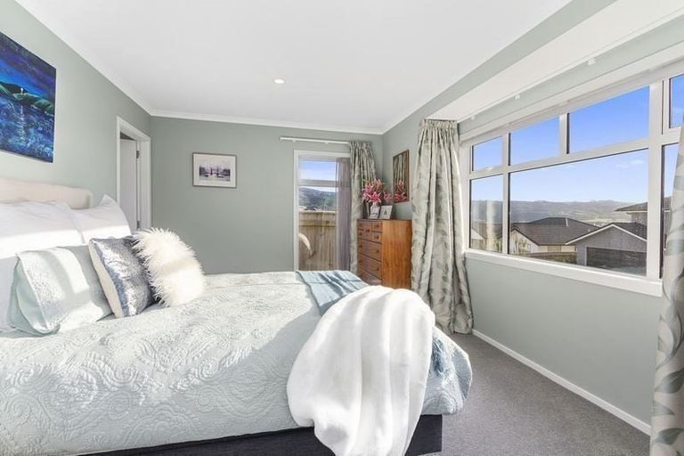 Photo of property in 12 Ken Douglas Drive, Aotea, Porirua, 5024