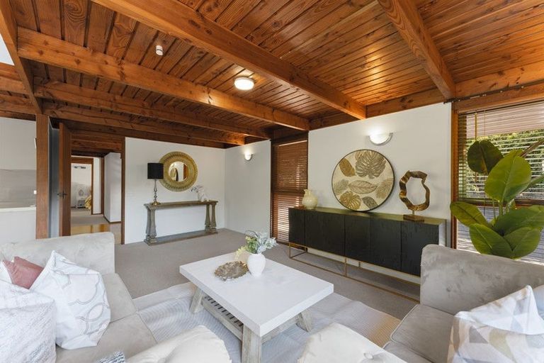 Photo of property in 20 Montressor Place, Howick, Auckland, 2014