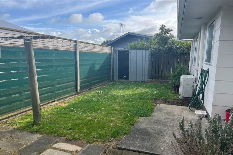 Photo of property in 12 Adkin Avenue, Levin, 5510