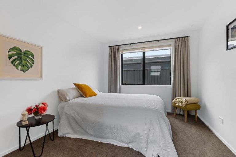 Photo of property in 28 Naylor Street, Clyde, 9330