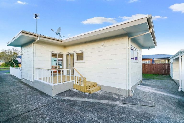 Photo of property in 1/23 Churchill Avenue, Manurewa, Auckland, 2102