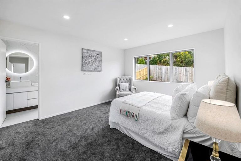 Photo of property in 1 Elevation Street, Flat Bush, Auckland, 2019