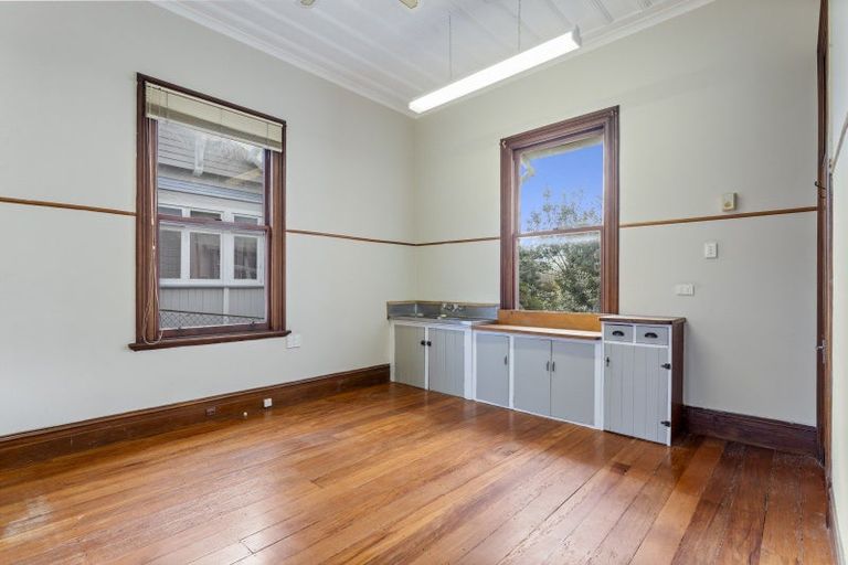 Photo of property in 176 Wicksteed Street, Whanganui, 4500