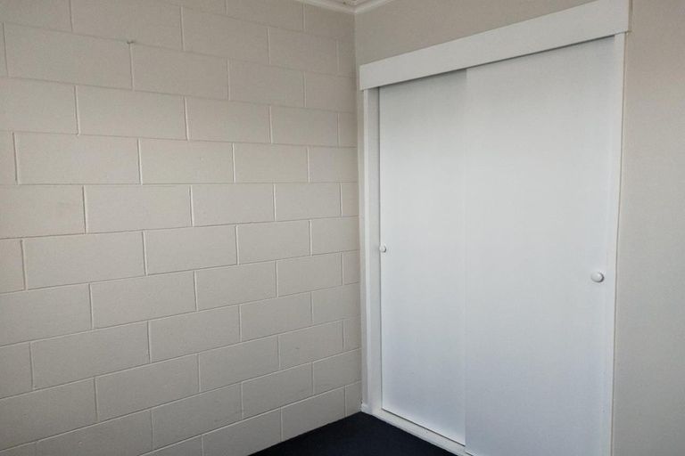 Photo of property in 20 Edgeware Road, Palmerston North, 4410