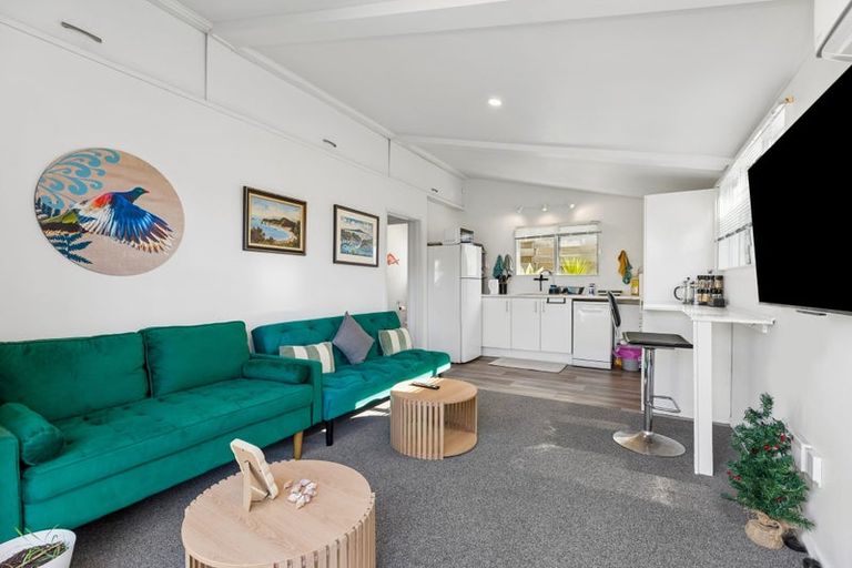 Photo of property in 270a Papamoa Beach Road, Papamoa Beach, Papamoa, 3118
