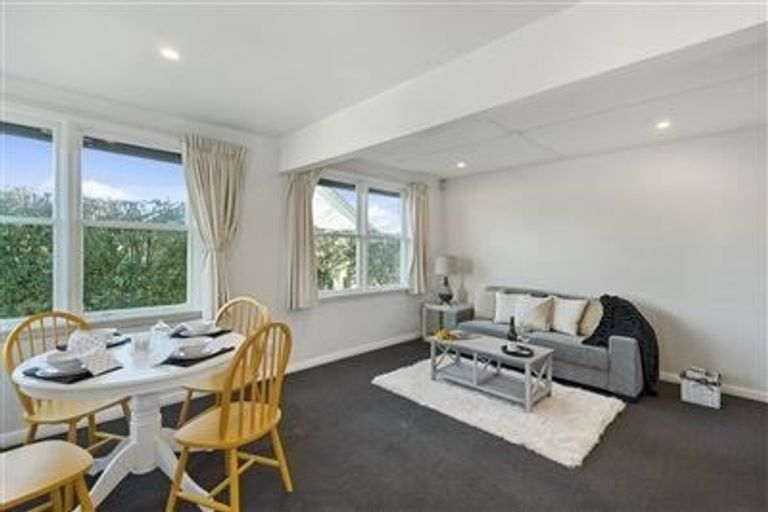 Photo of property in 2 Homer Place, Upper Riccarton, Christchurch, 8041