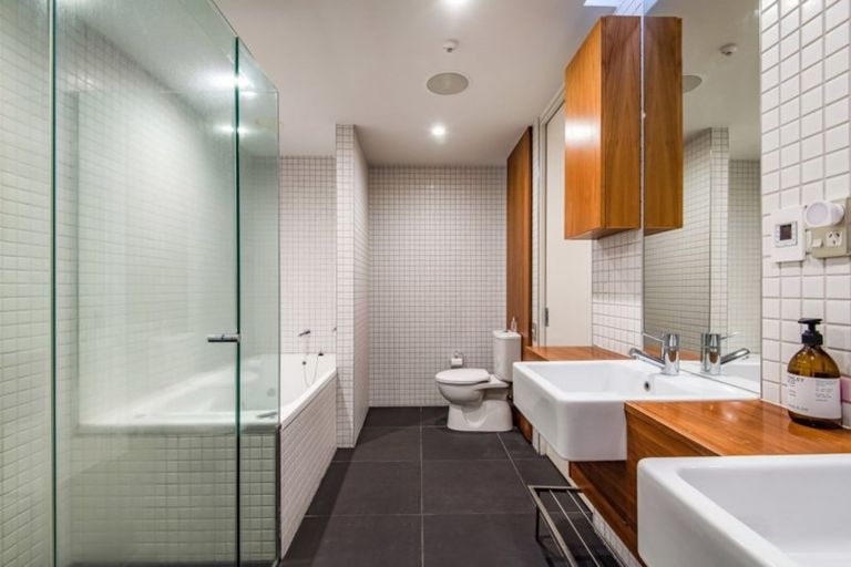 Photo of property in The Galleries, 28/23 Graham Street, Auckland Central, Auckland, 1010