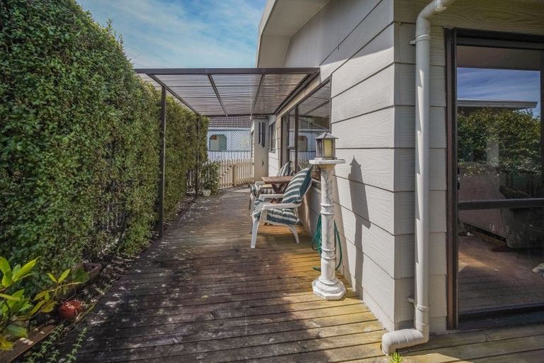 Photo of property in 2/16 Palm Avenue, Stoke, Nelson, 7011