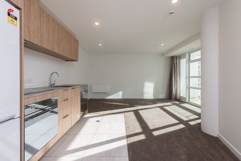 Photo of property in Pinnacle Apartments, E505/160 Victoria Street, Te Aro, Wellington, 6011